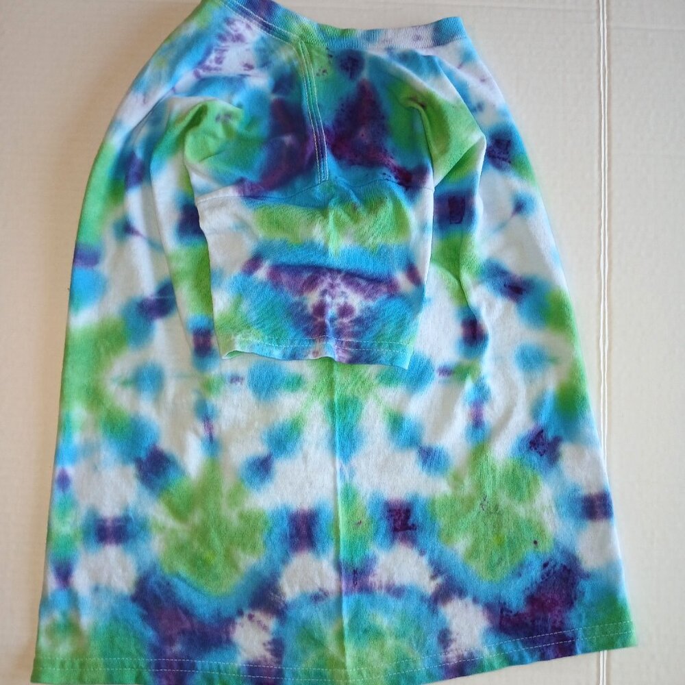 Tie Dye T-Shirt with Groovy Pattern in Indigo Green Blue Short Sleeve Kids Small - Picture 8 of 16